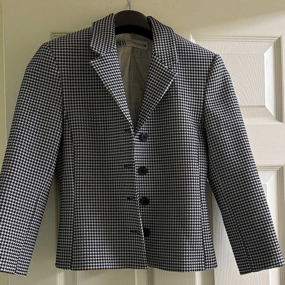 Zara Monochrome Houndstooth Blazer